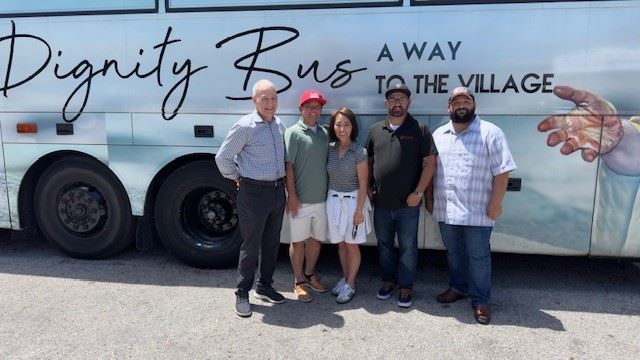 Mayor Tran_Dignity Bus